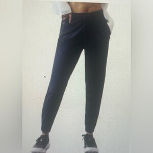 Athleta Trekkie Relaxed  Mid Rise Joggers Womens Size LP Navy NWT